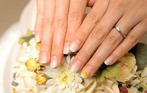 nails for weddings